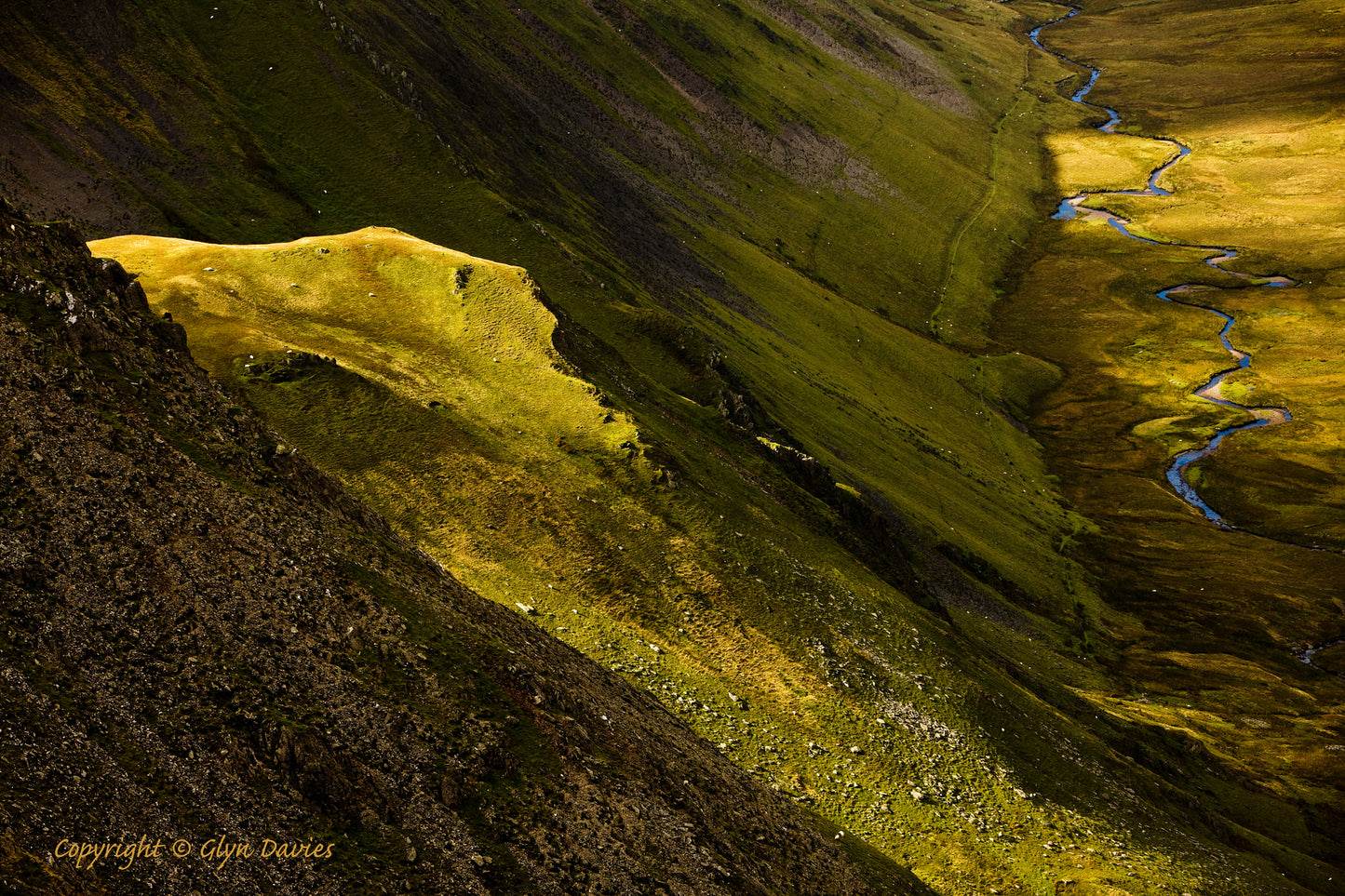 "A Scream from the Black Ladders" Carneddau, Eryri