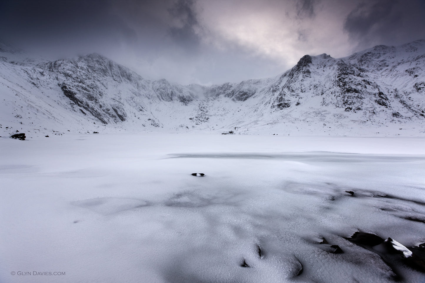 "It Lies Beneath" Cwm Idwal, Eryri