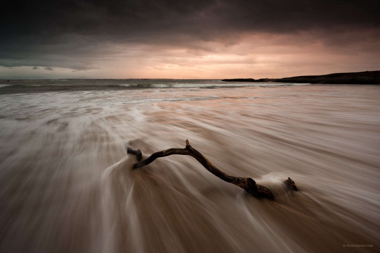 "The Rain Started" Traeth Llydan, Silver Bay
