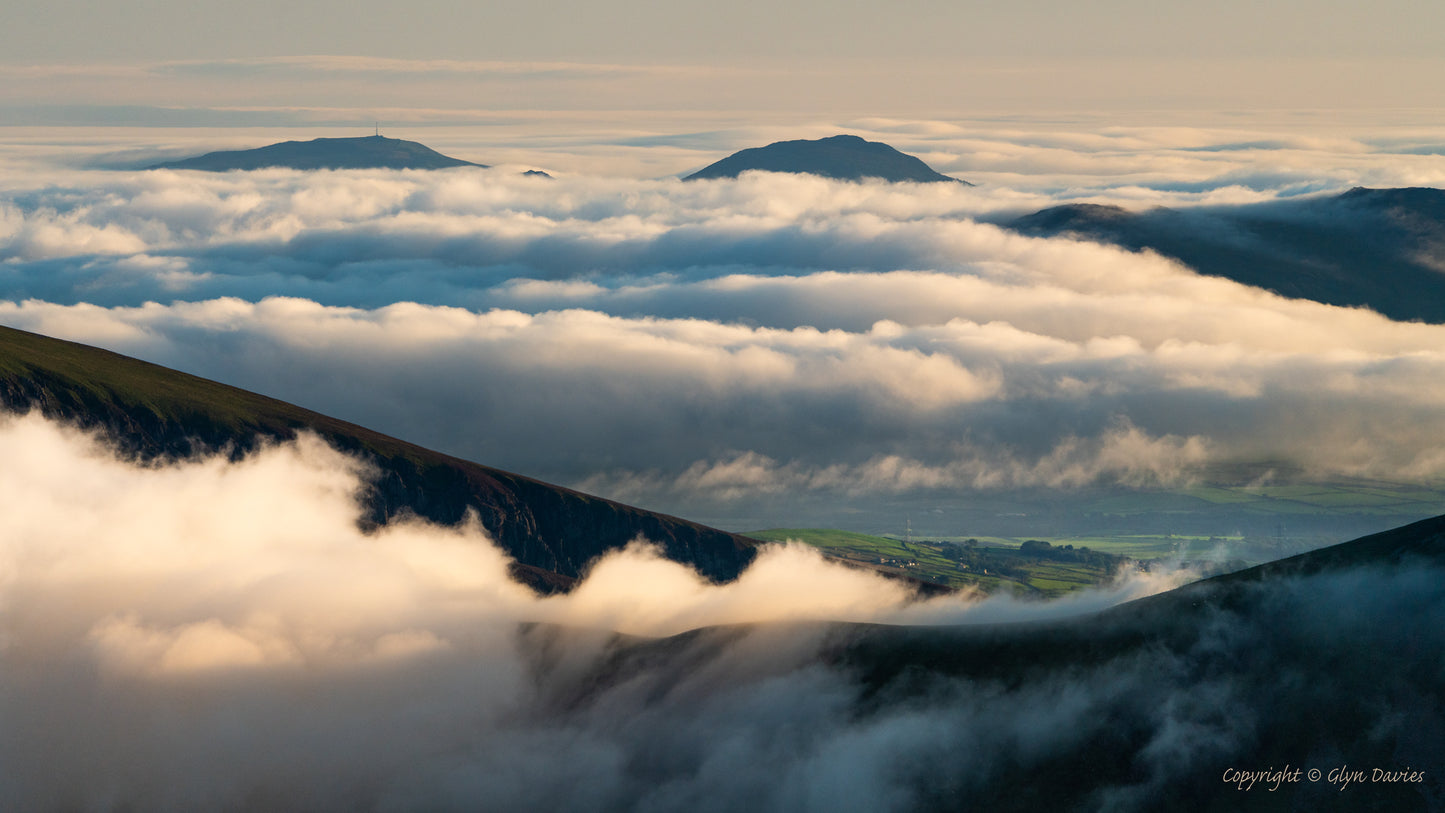 "Floating Between High Points" Eryri