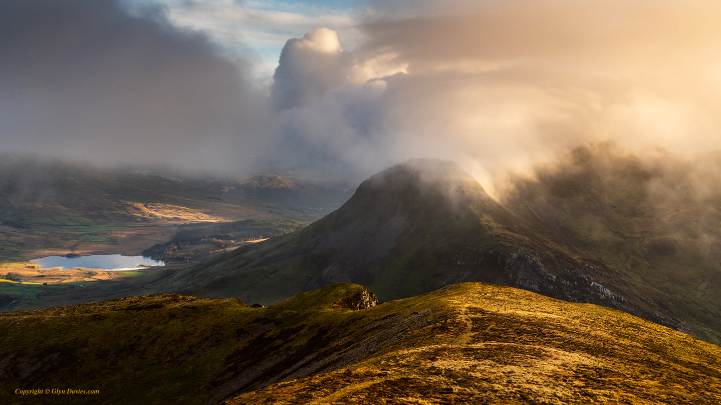 "Alone in a Painting" Nantlle, Eryri