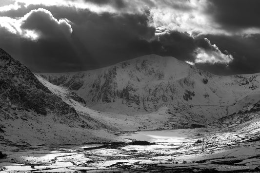 "Before the Blizzard" Llyn Ogwen