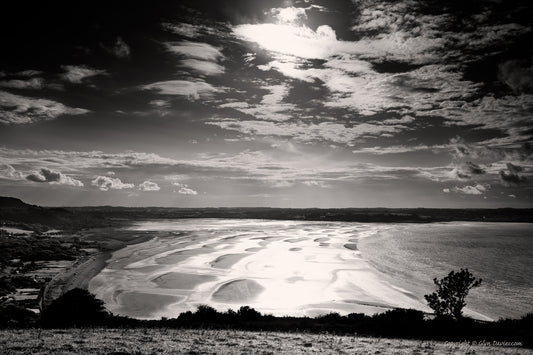 "Sun Lit Bay" Traeth Coch, Ynys Mon