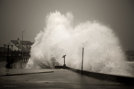 "Anglesey Wave Energy" Trearddur