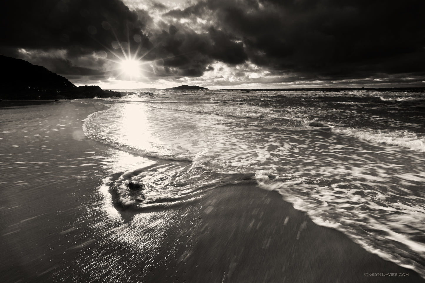 "Homebound Trawler" Porth Swtan