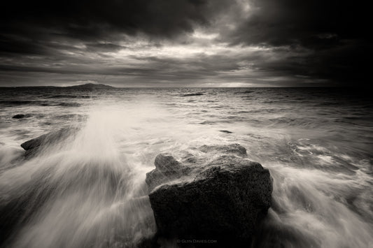 "Dancing in the Grey" Porth Swtan