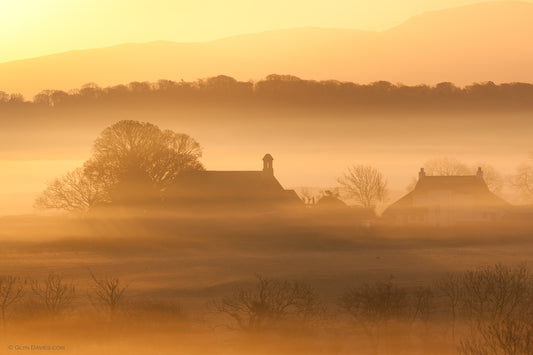 "Magic Moments" Talwrn, Ynys Mon