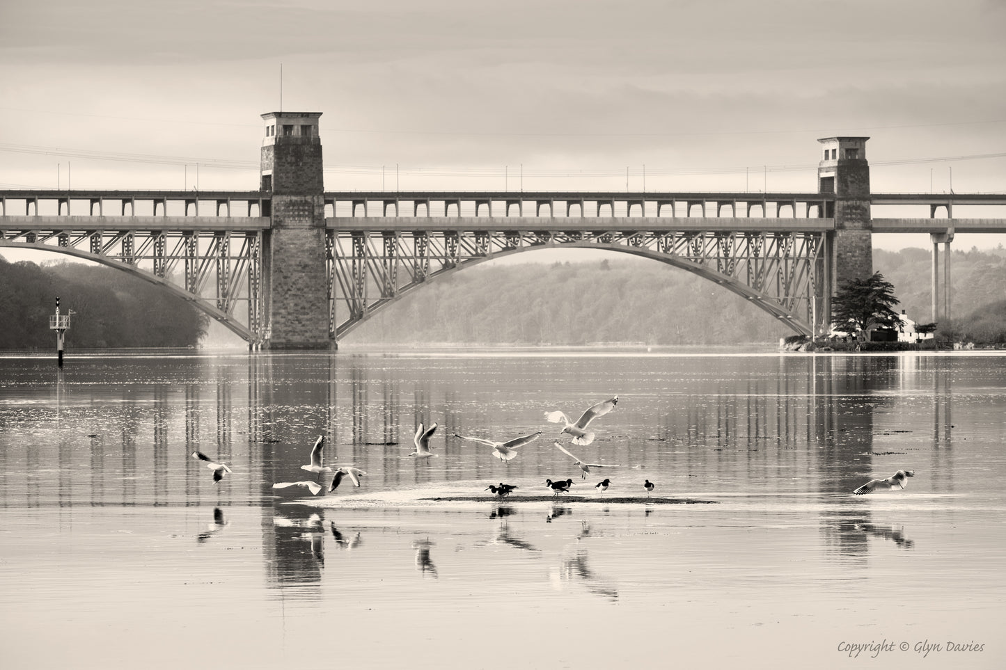 "Island Hopping" Menai Strait