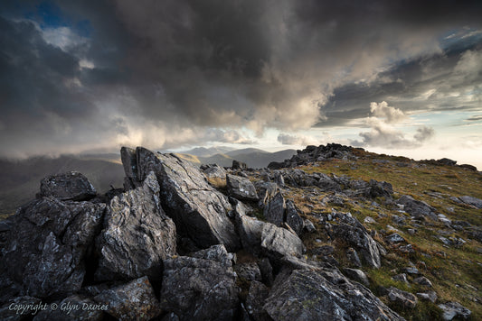 "Dramatic Summit" Elidir Fawr