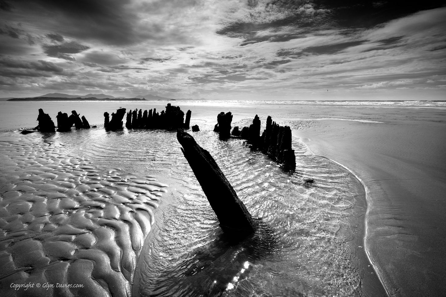 "A Safe Crew" Llanddwyn