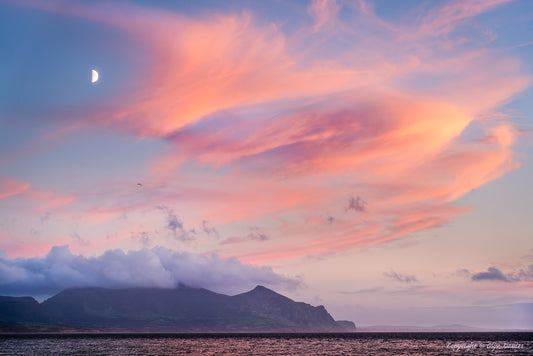 "The Call of Sundown" Dinas Dinlle