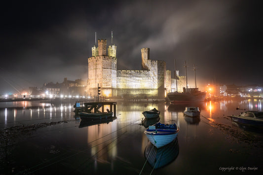 "Ymwelwyr y Nos" (Night Visitors) Castell Caernarfon